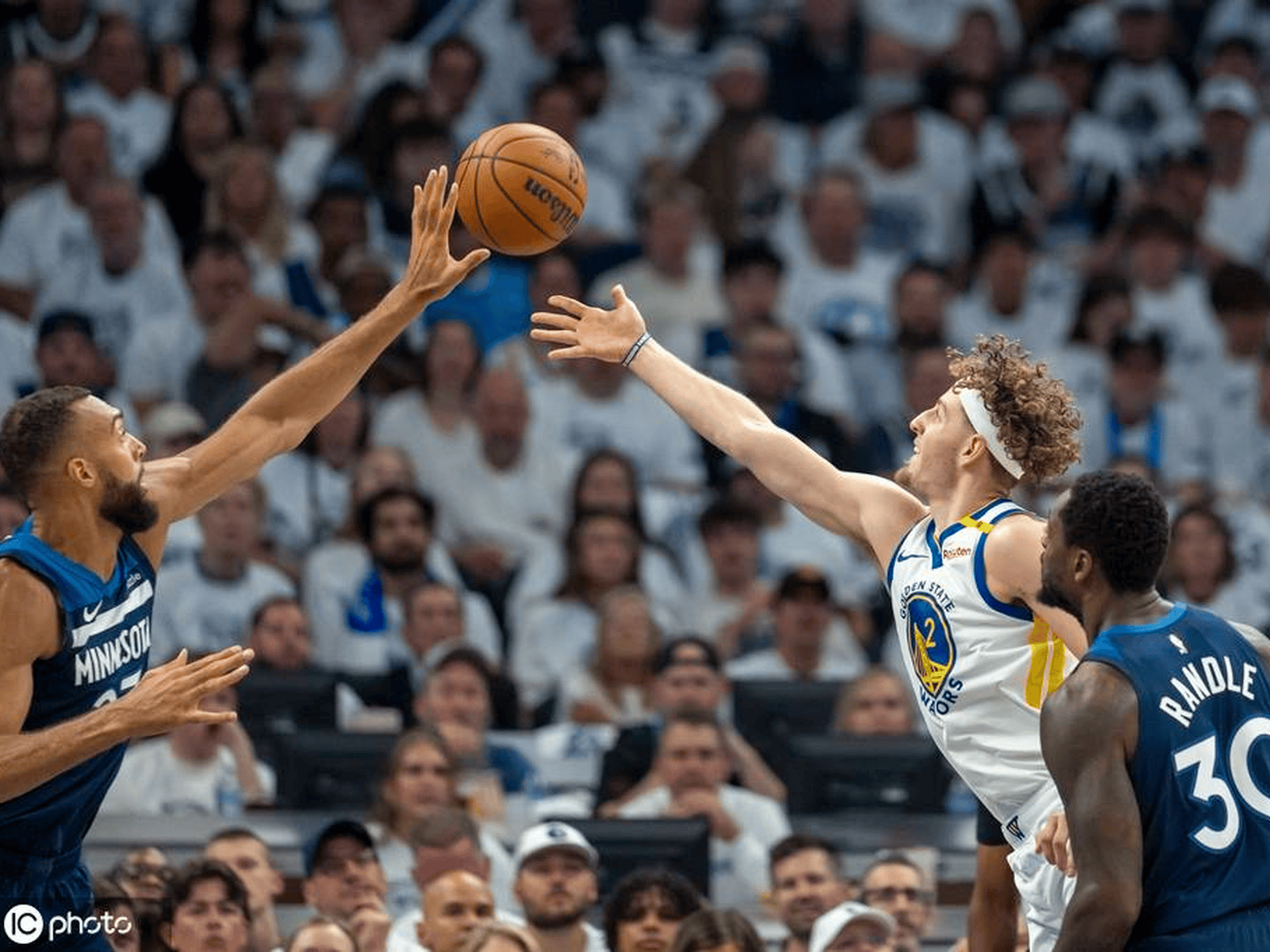 明尼苏达森林狼迎意甲关键赛，今晨强势反弹，球迷炸锅，球探报告显示潜力 -亚博平台