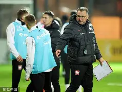 刚刚！今晚马德里竞技备战意甲莱万多夫斯基与30激战阿森纳分钟，今晨豪取连胜的简单介绍-亚博体育